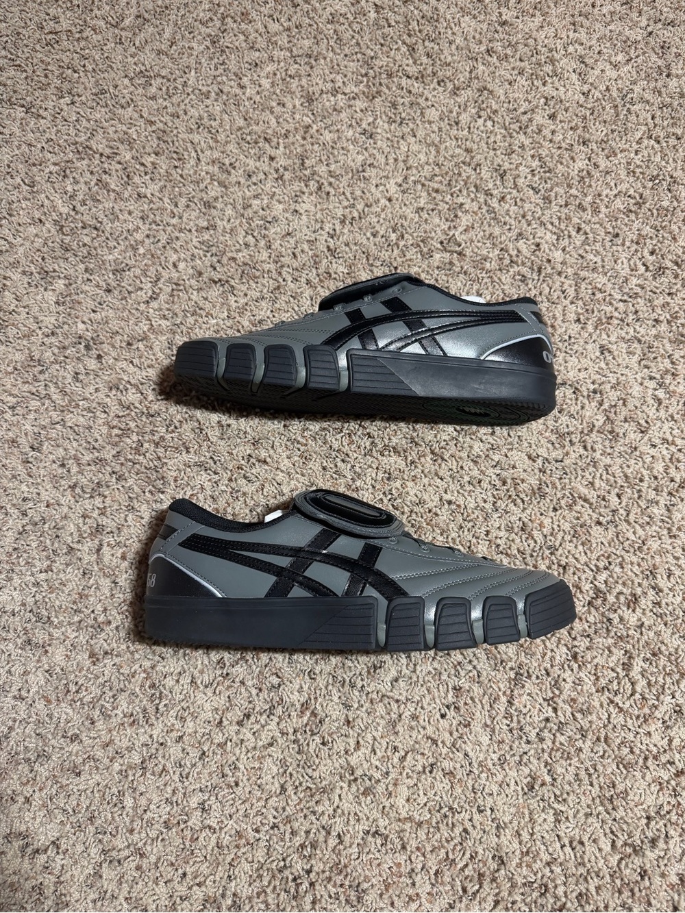 Asics - X OTTO 958 Gel Flexkee - Size 10 - Gunmetal/black- brand new